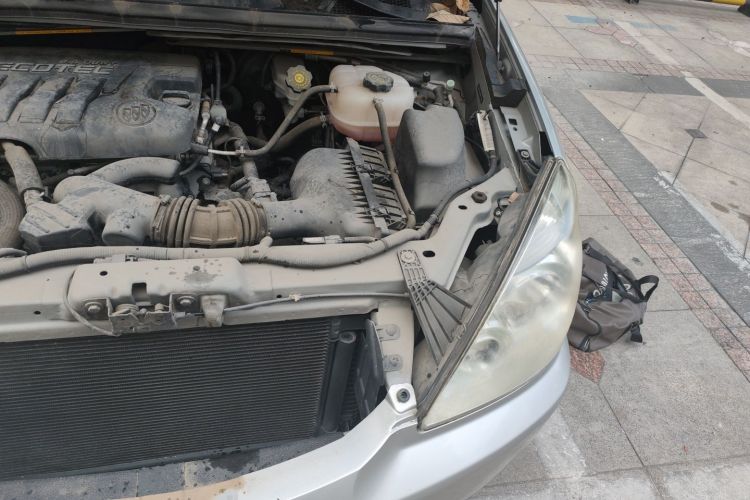 别克GL8 2014款 2.4L 经典版局部细节9007