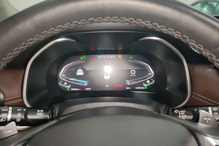 魏牌 VV6 2021款 2.0T 两驱智护+中控内饰14