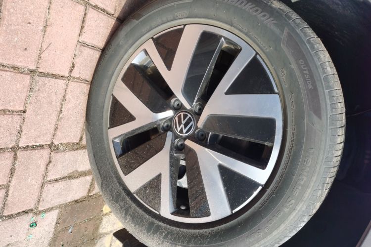 大众 探岳 2023款 330TSI 两驱豪华Plus进阶版车身外观10