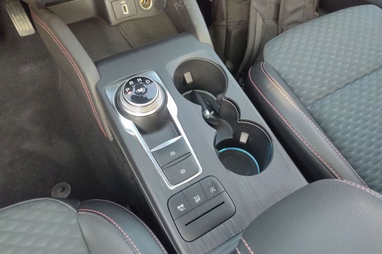 福特 福克斯 2020款 三厢 EcoBoost 180 自动ST Line中控内饰18