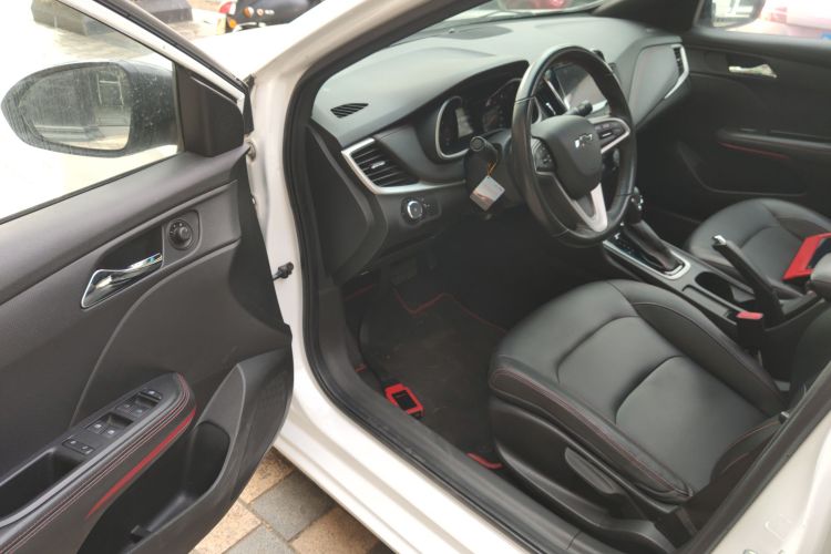 雪佛兰 科鲁泽 2019款 RS 330T 自动畅快版 国VI中控内饰20