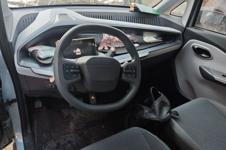 五菱汽车 五菱NanoEV 2021款 玩乐款中控内饰12