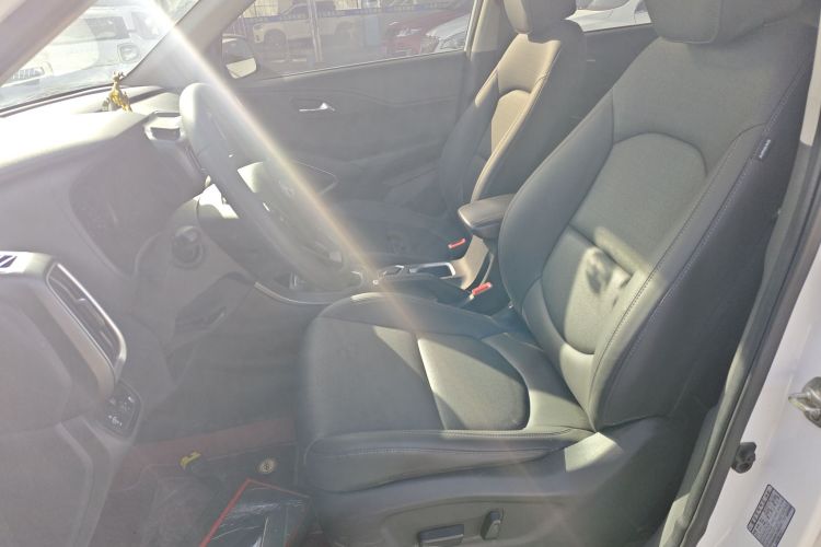 北京现代ix35 2020款 2.0L 自动两驱智勇·畅享版中控内饰19