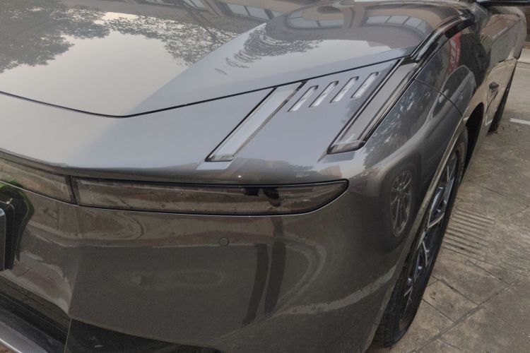 领克Z10 2024款 95kWh 766km后驱Max局部细节36