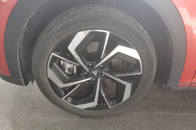 深蓝汽车 深蓝S07 2024款 215Max 乾崑智驾ADS SE增程版车身外观6002