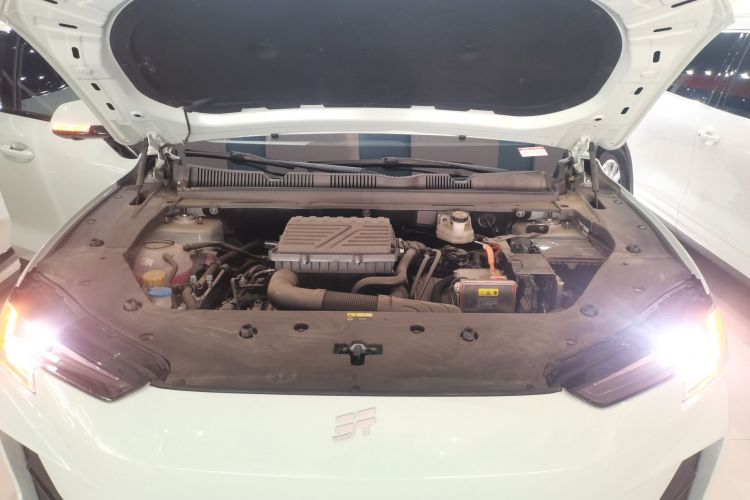 捷途山海L6 2024款 1.5TD DHT ULTRA局部细节24