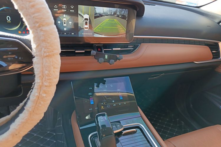 奔腾T99 2022款 20TD 自动运动尊享型特装版中控内饰16