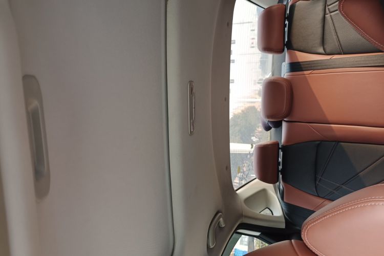 长安 逸动 2022款 PLUS 蓝鲸NE 1.4T GDI DCT尊贵版局部细节22