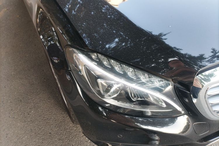 奔驰C级 2017款 改款 C 180 L 时尚型车身外观8