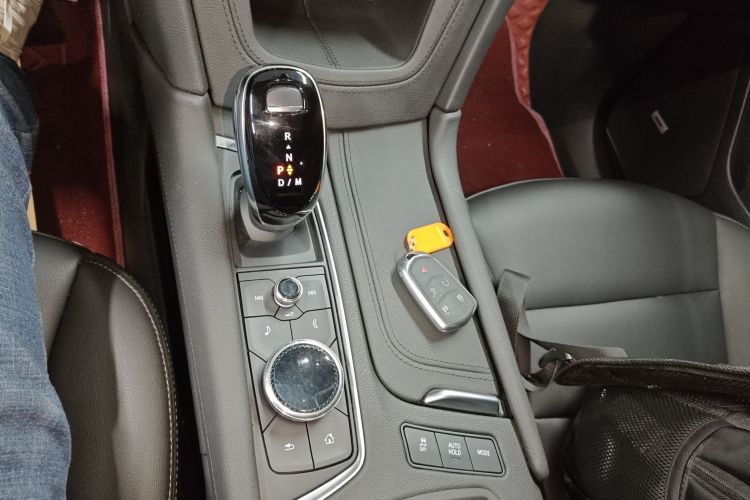 凯迪拉克XT6 2022款 2.0T 七座两驱豪华型局部细节18