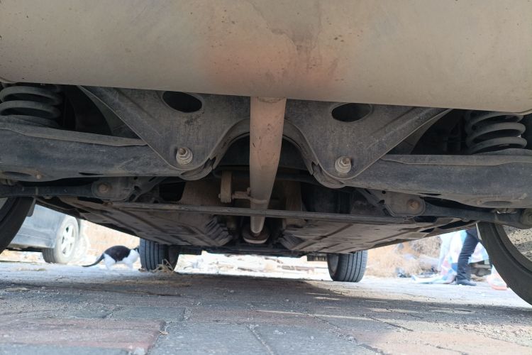 吉利汽车 星越 2019款 350T 耀星者局部细节9009