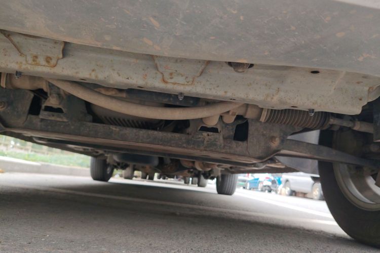 五菱汽车 五菱宏光 2018款 1.5L S舒适型L2B局部细节9008