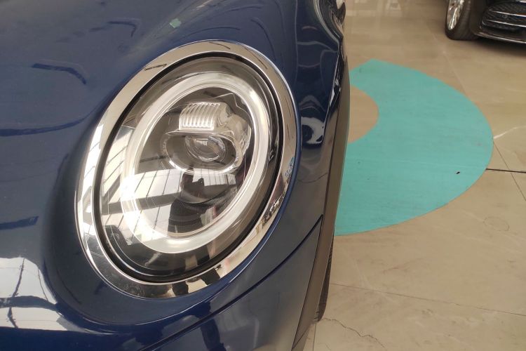 MINI 2018款 1.5T COOPER 艺术家 五门版局部细节36