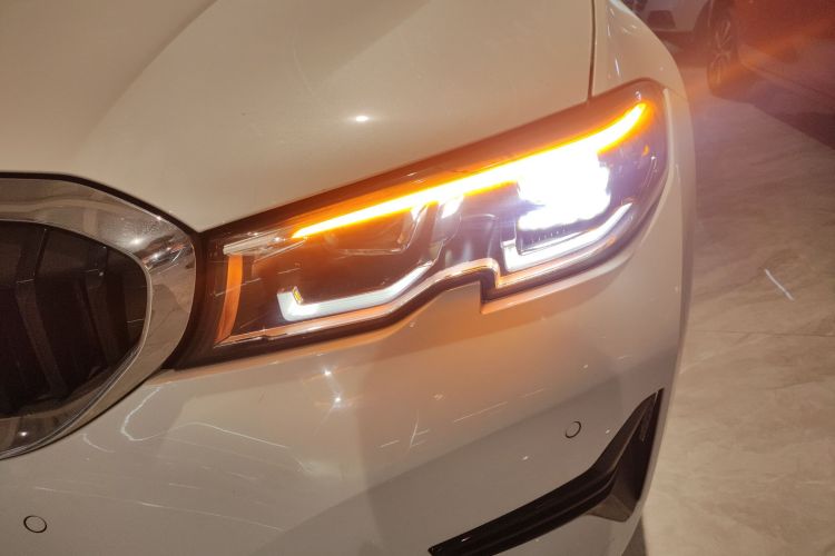 宝马3系 2021款 320i 运动套装局部细节36