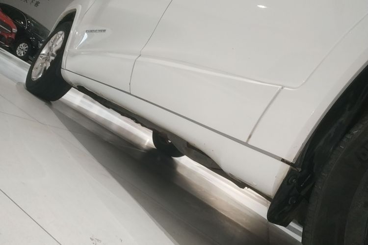 Jeep 自由光 2017款 2.4L 优越版局部细节9002