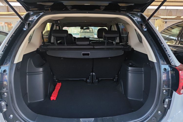 三菱 欧蓝德 2017款 2.0L 两驱荣耀版 5座局部细节23