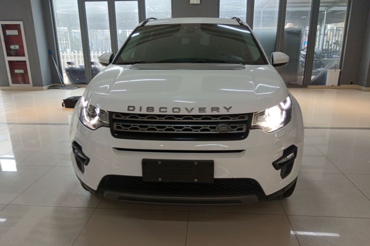 路虎 发现神行 2017款 2.0T SE车身外观2