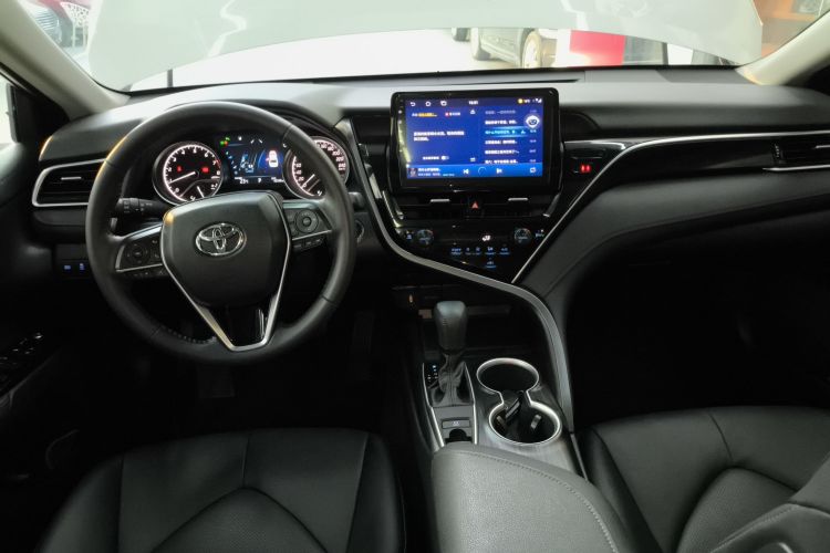 丰田 凯美瑞 2021款 2.0G 豪华版中控内饰7002