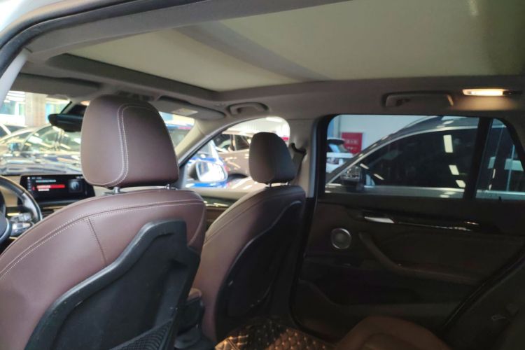 宝马X1 2022款 sDrive25Li 领先型局部细节22