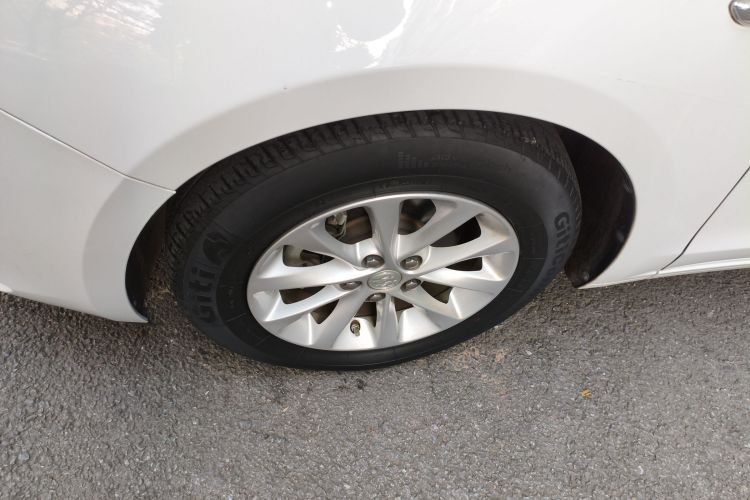 别克 英朗 2019款 15T 双离合进取型 国VI车身外观6007