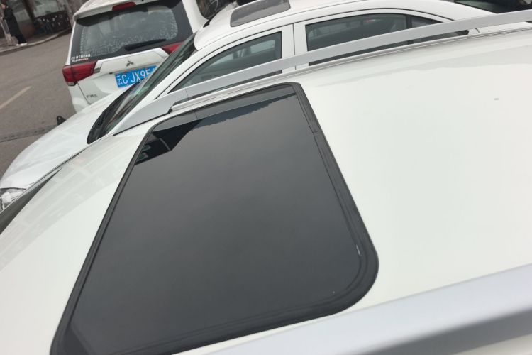 哈弗H1 2015款 1.5L AMT尊贵型局部细节57