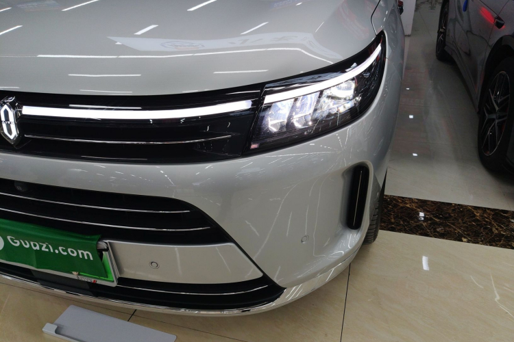 鸿蒙智行 问界M7 2024款 1.5T 智驾四驱Pro版 6座局部细节36