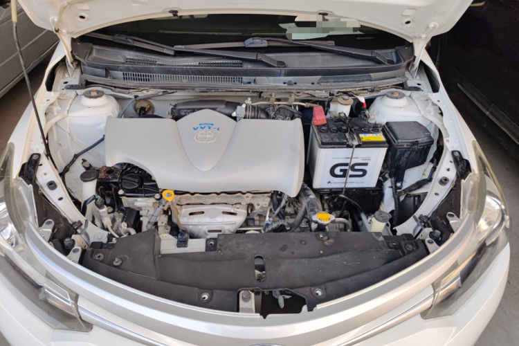 丰田 威驰 2014款 1.3L 手动型尚版机舱底盘24