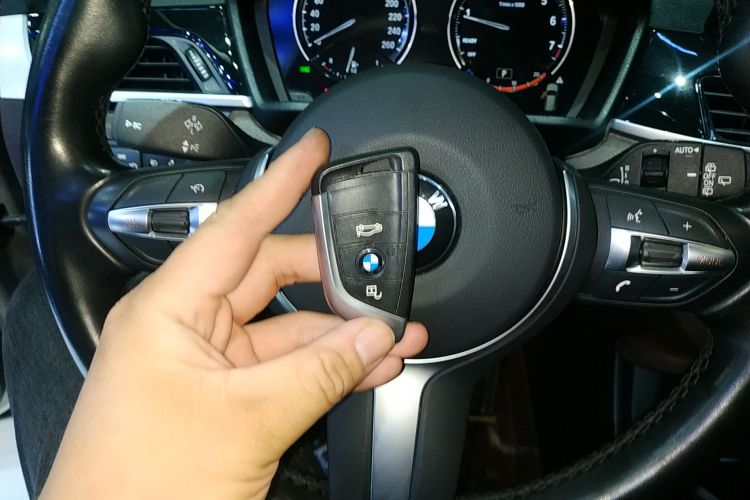 宝马X1 2022款 sDrive25Li 领先型中控内饰7001