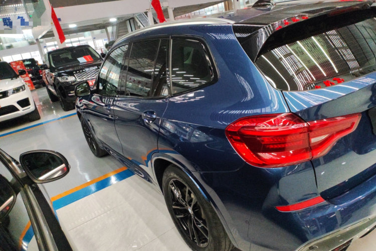 宝马X3 2018款 xDrive30i 领先型 M运动套装 国V车身外观6003