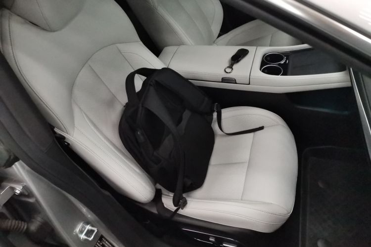 小鹏P7 2024款 P7i 550 Pro局部细节41