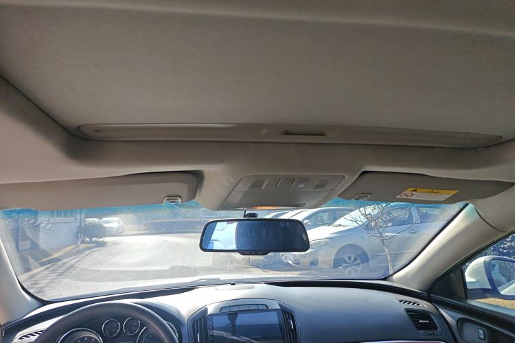 别克 君威 2015款 1.6T 领先技术型中控内饰22