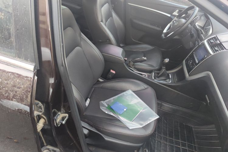 吉利汽车 帝豪 2015款 三厢 1.5L 手动向上版局部细节41