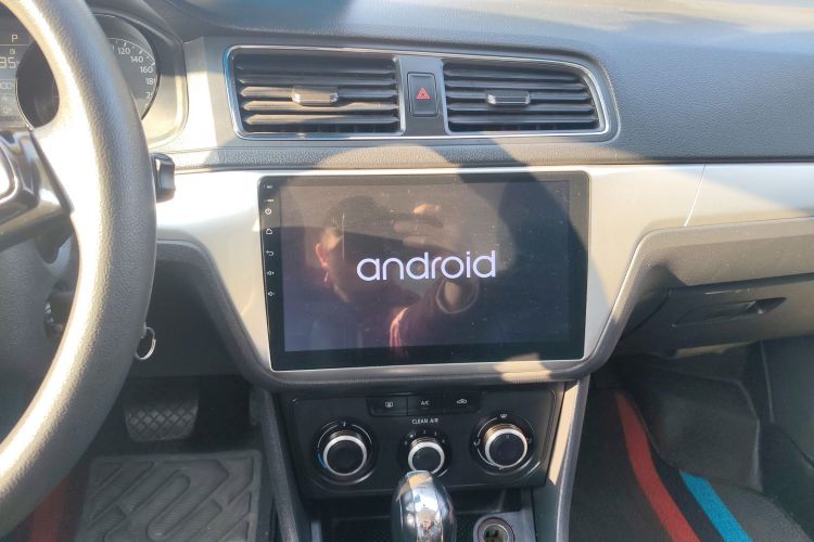 大众 朗逸 2017款 1.6L 自动风尚版局部细节16