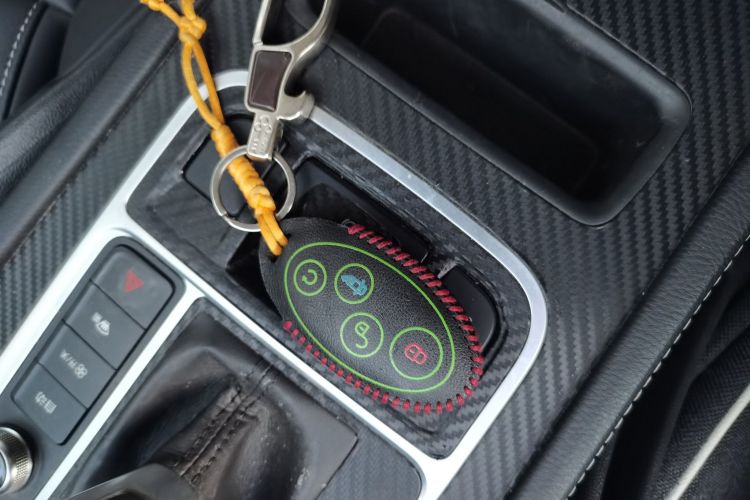 比亚迪 宋MAX 2019款 1.5T 自动智联睿逸天窗型 7座 国VI中控内饰11