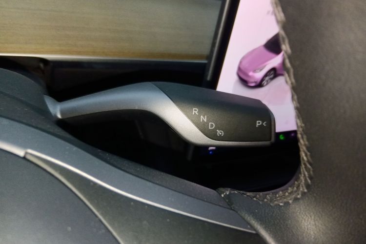 特斯拉 Model Y 2022款 改款 后轮驱动版局部细节18