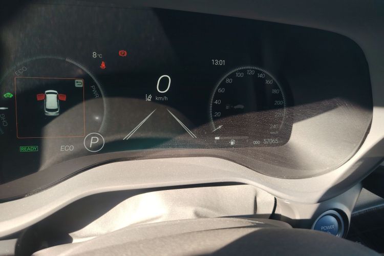 丰田 赛那SIENNA 2023款 2.5L混动 铂金版中控内饰14