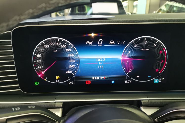 奔驰GLE轿跑 2024款 GLE 350 4MATIC 轿跑SUV 时尚型中控内饰14