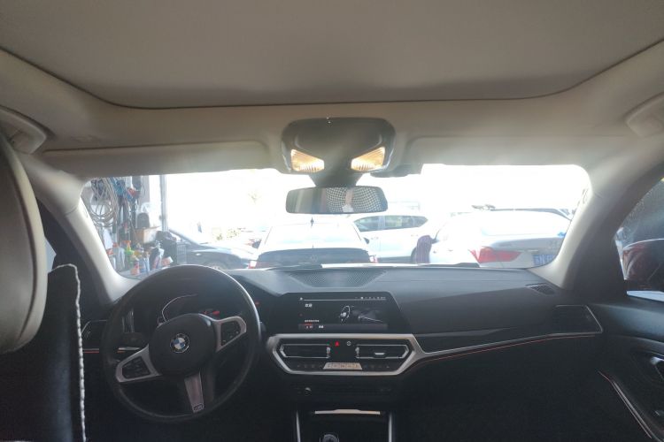 宝马3系 2022款 325Li M运动套装中控内饰22