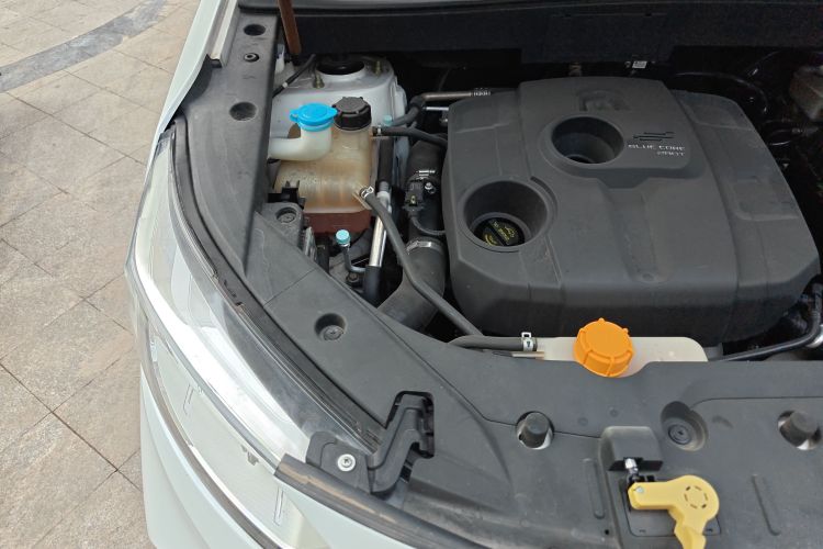 长安欧尚科赛Pro 2021款 1.5T 手动旗舰型 7座局部细节9006