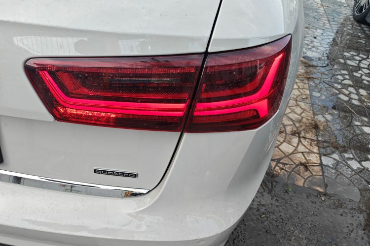 奥迪A6(进口) 2017款 Avant 40 TFSI 运动型车身外观9