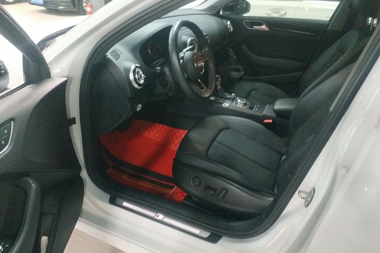 奥迪A3 2020款 Limousine 35 TFSI 时尚型 国VI中控内饰20