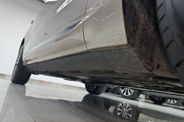 沃尔沃XC60 2025款 B5 四驱智远豪华版局部细节9001