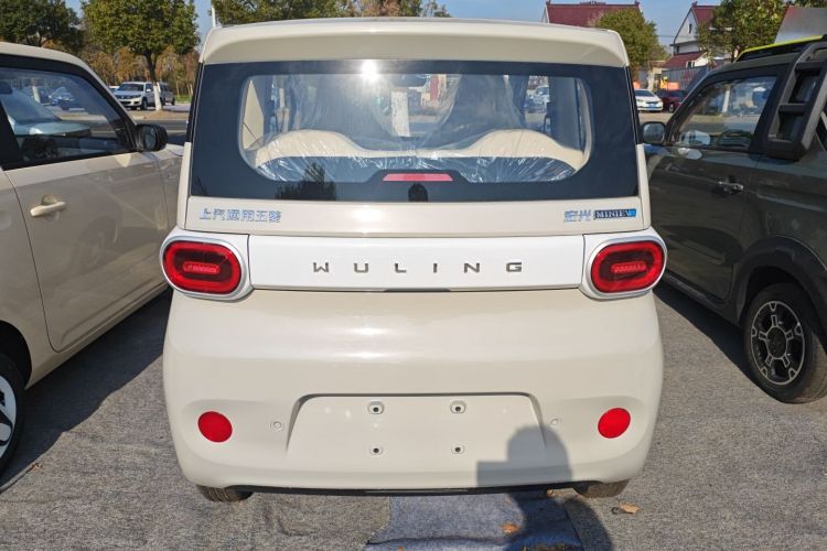 五菱汽车 宏光MINIEV 2024款 第三代 215km 青春版车身外观6004