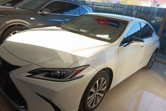 雷克萨斯ES 2020款 200 卓越版