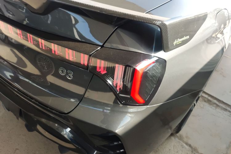 领克03 2025款 2.0TD DCT冠军版Pro车身外观9