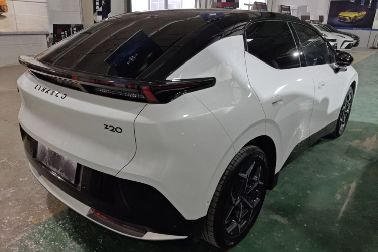 领克Z20 2025款 530km 后驱Pro车身外观7