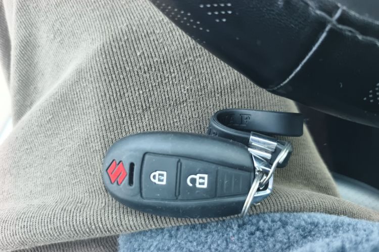 铃木 骁途 2017款 1.6L CVT两驱都市进取型中控内饰11