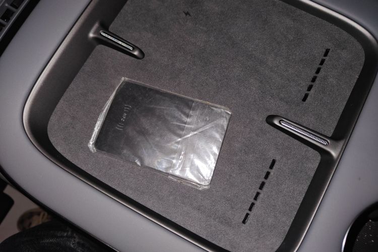 小鹏G7 2025款 602 长续航 Max中控内饰7001