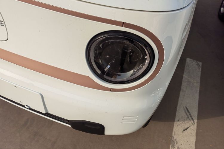 吉利银河 2024款 熊猫mini 200km 耐力熊局部细节36