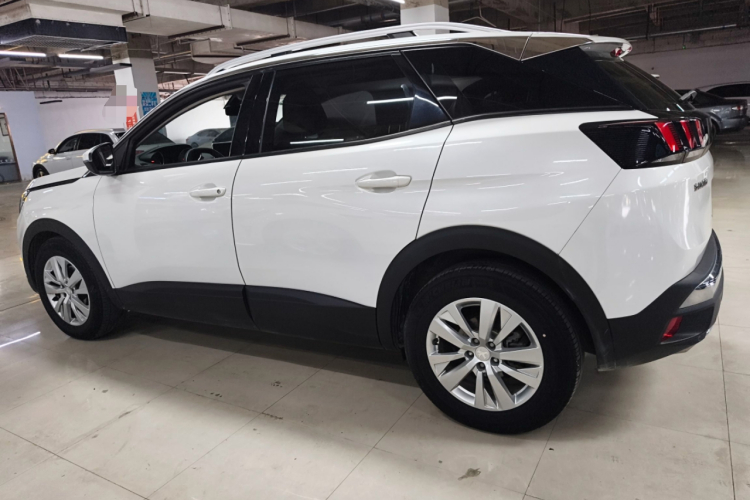 标致4008 2019款 360THP 领先版车身外观4